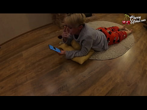 ❤️ Brjáluð ljóshærð sjúga risastóran pikk sýgur og skoppar á henni - endaþarmsmök ❤️❌ Bara klám á klám is.sexvideosex.top ﹏