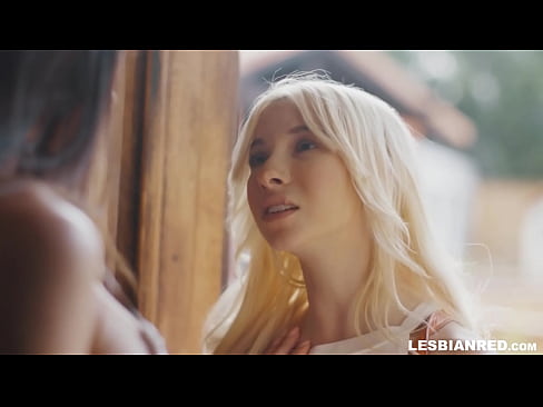 ❤️ Stelpan kemur heim nokkrum mánuðum síðar og endar með því að borða kisu stjúpmömmu sinnar ❤️❌ Bara klám á klám is.sexvideosex.top ﹏
